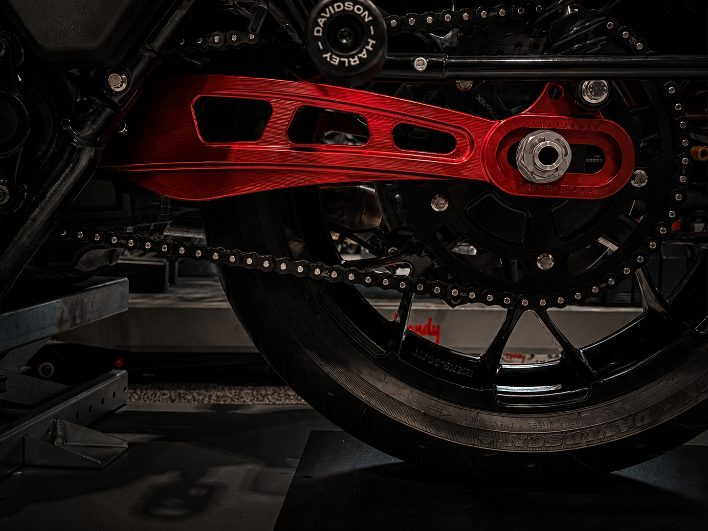 PF Mako Billet Swing Arm - 2009+ Touring (Engineer Certified)