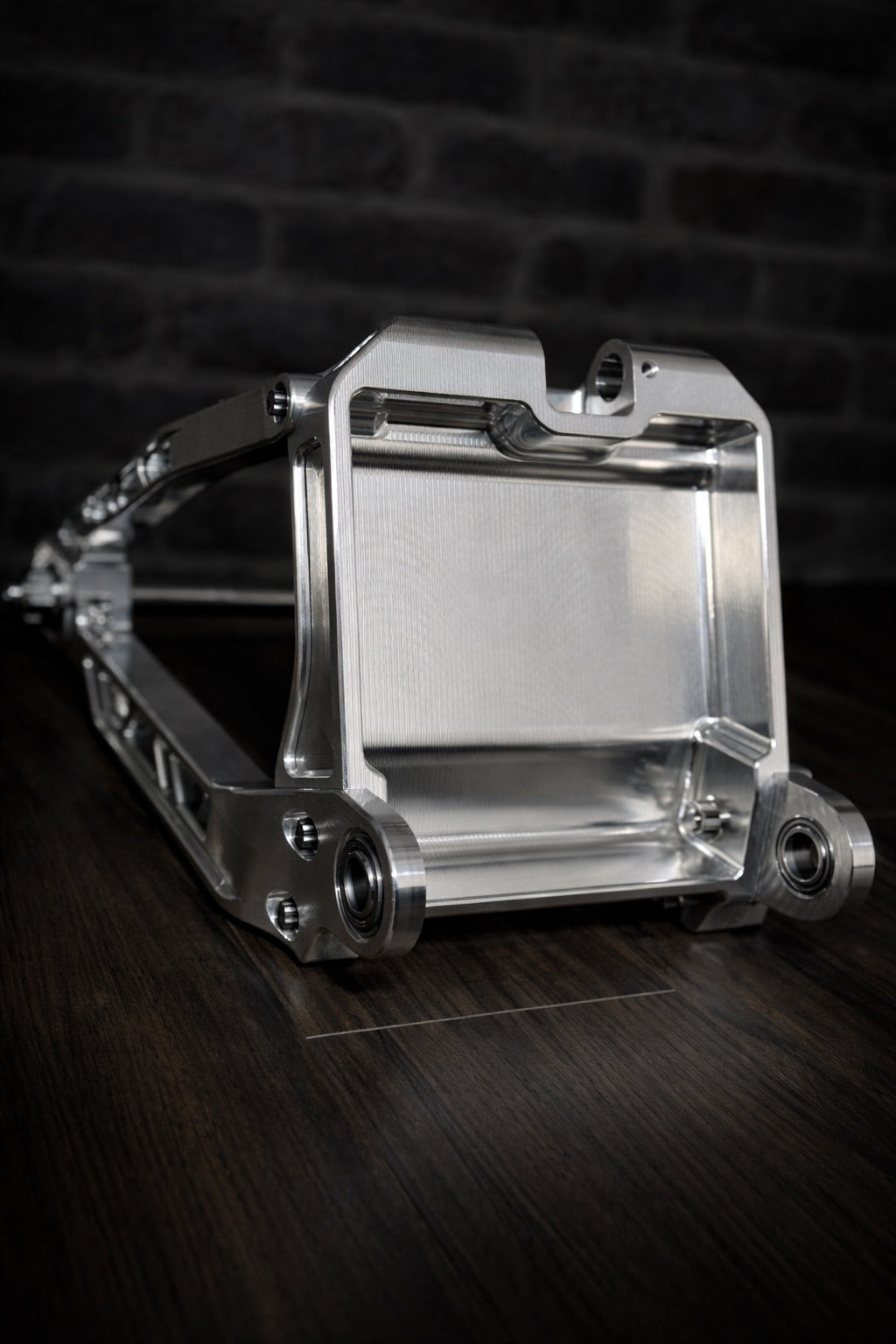 Vector Billet Swing Arm - 2018+ Softail